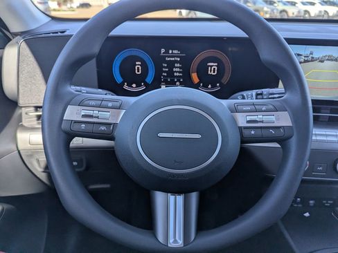 New 2026 Hyundai Kona SE image 18