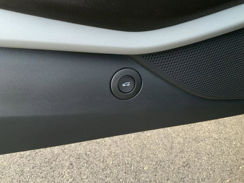 Used 2023 Chevrolet Camaro SS image 25