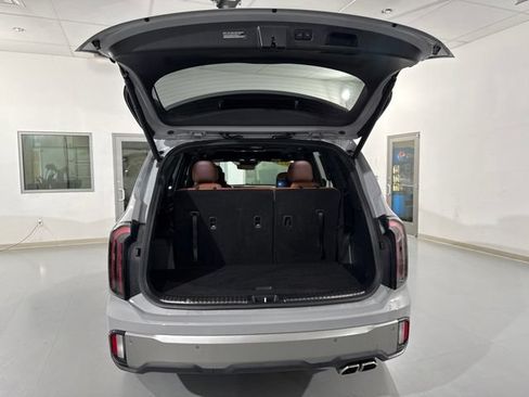 Used 2023 Kia Telluride SX Prestige X-Line AWD/4WD image 9