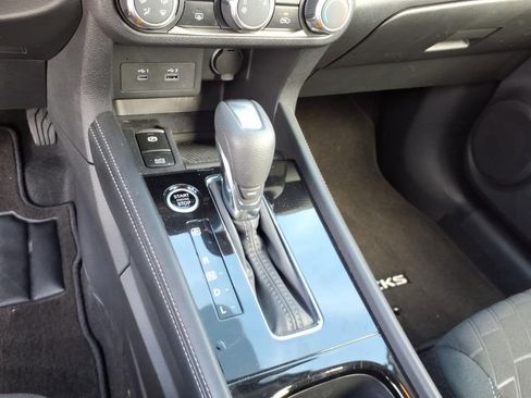 Certified 2024 Nissan Kicks SV w/ Interior Electronics Package FWD image 12