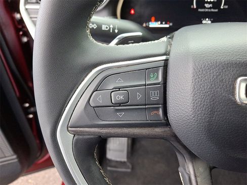 Used 2023 Jeep Grand Cherokee Limited image 21