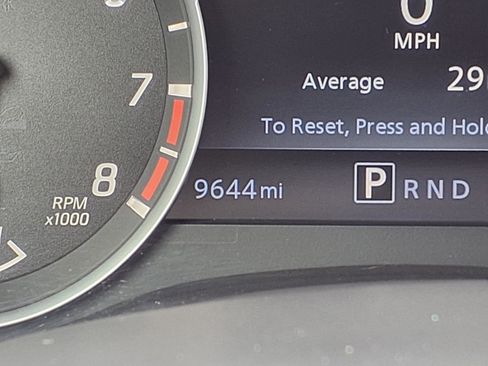 Used 2024 Nissan Frontier SL image 27