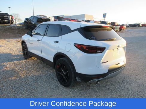 Used 2023 Chevrolet Blazer LT w/ Driver Confidence Package image 4