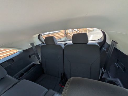 Used 2019 Kia Sorento AWD V6 image 28