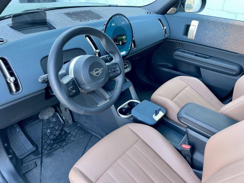 Used 2025 MINI Cooper Countryman SE image 13