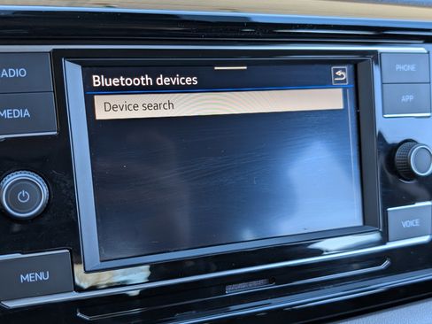 Used 2024 Volkswagen Taos S image 27