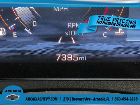 Used 2025 Chevrolet Traverse Z71 AWD/4WD image 29