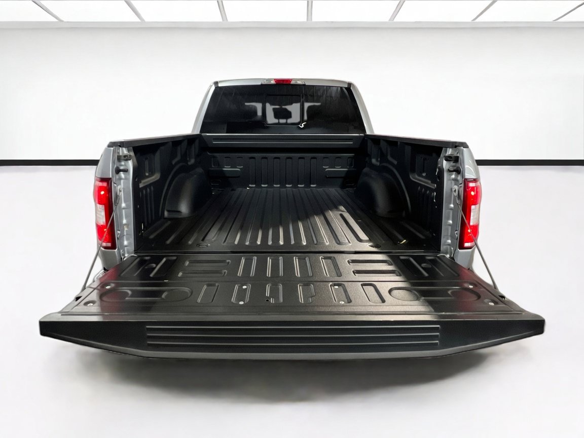 Used 2020 Ford F150 XLT w/ Equipment Group 302A Luxury RWD image 19