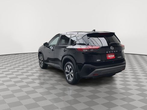 Used 2023 Nissan Rogue SV AWD/4WD image 32