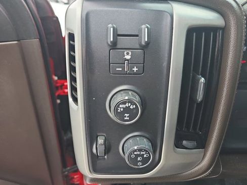 Used 2017 GMC Sierra 1500 SLT AWD/4WD image 31