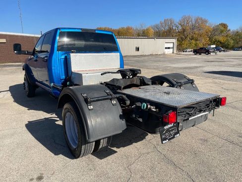 Used 2021 RAM 5500 Tradesman w/ Safety Group image 3