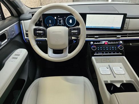 New 2026 Hyundai Santa Fe Limited FWD image 8