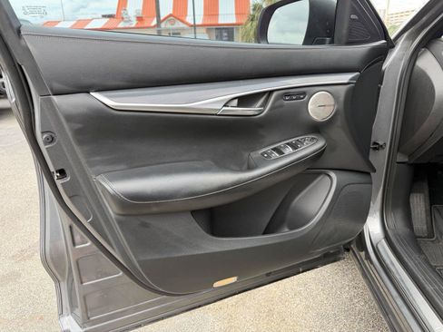 Used 2023 INFINITI QX50 Sport FWD image 12
