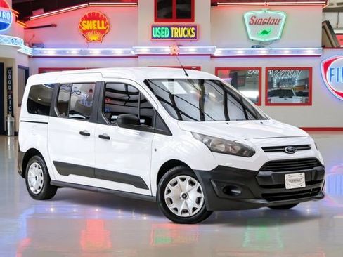 Used 2017 Ford Transit Connect XL image 1