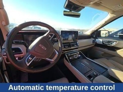 Used 2022 Lincoln Navigator Reserve image 16