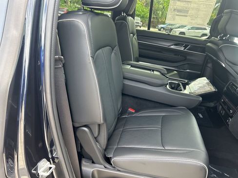 New 2024 Jeep Grand Wagoneer Series II w/ Quick Order Packagew 28T image 37