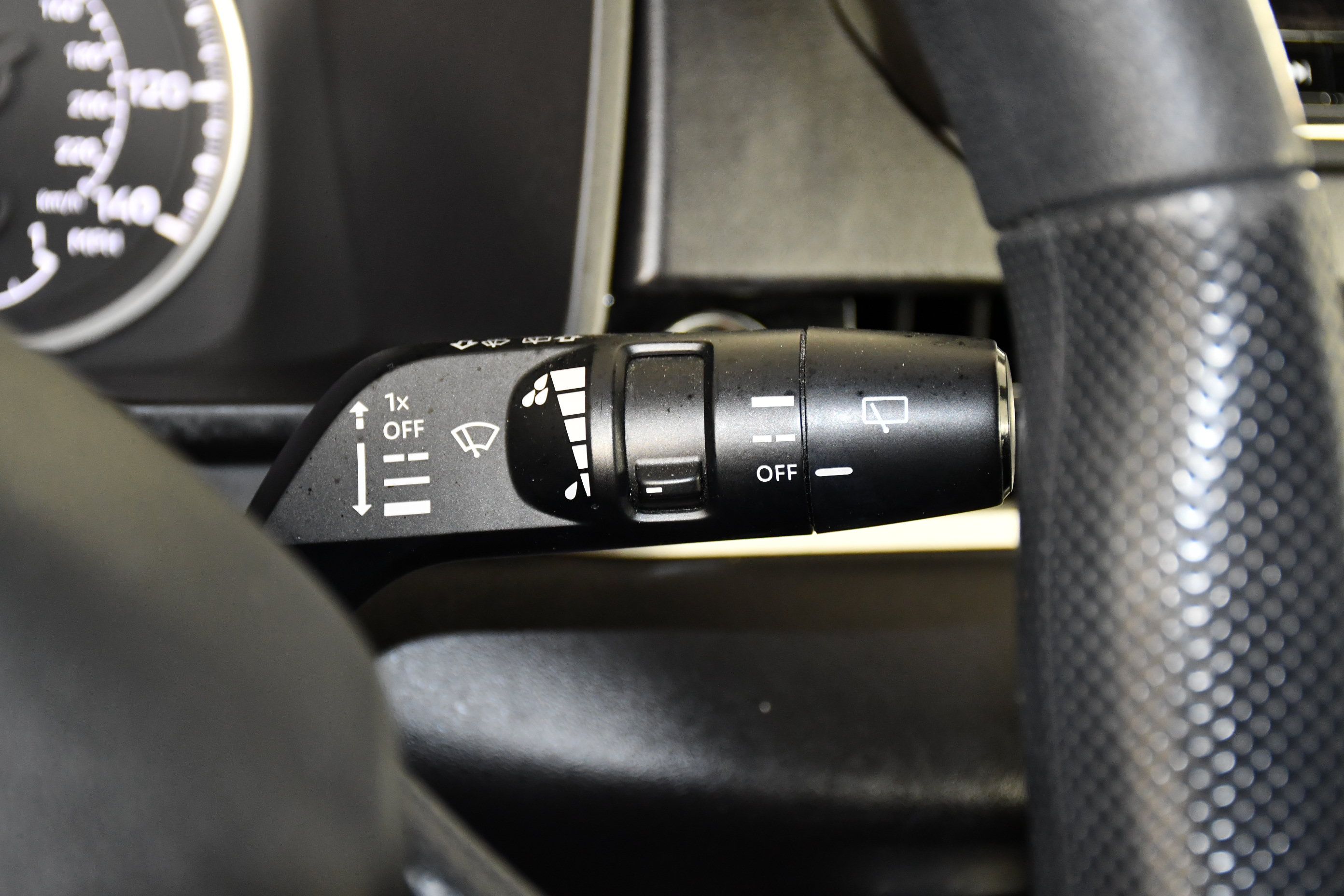 Used 2022 Mitsubishi Outlander ES AWD/4WD image 16