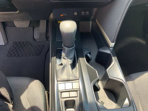 Used 2026 Toyota Camry LE FWD image 24