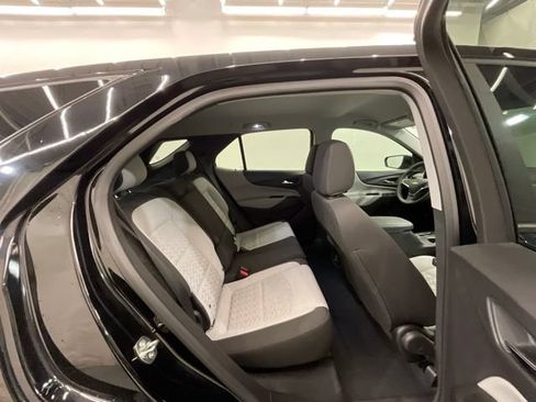 Used 2024 Chevrolet Equinox LS w/ LS Convenience Package FWD image 25