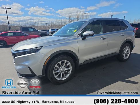 Used 2024 Honda CR-V EX image 3