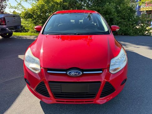 Used 2014 Ford Focus SE FWD image 1