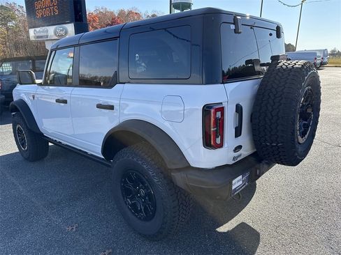 New 2025 Ford Bronco Badlands w/ Sasquatch Package image 5