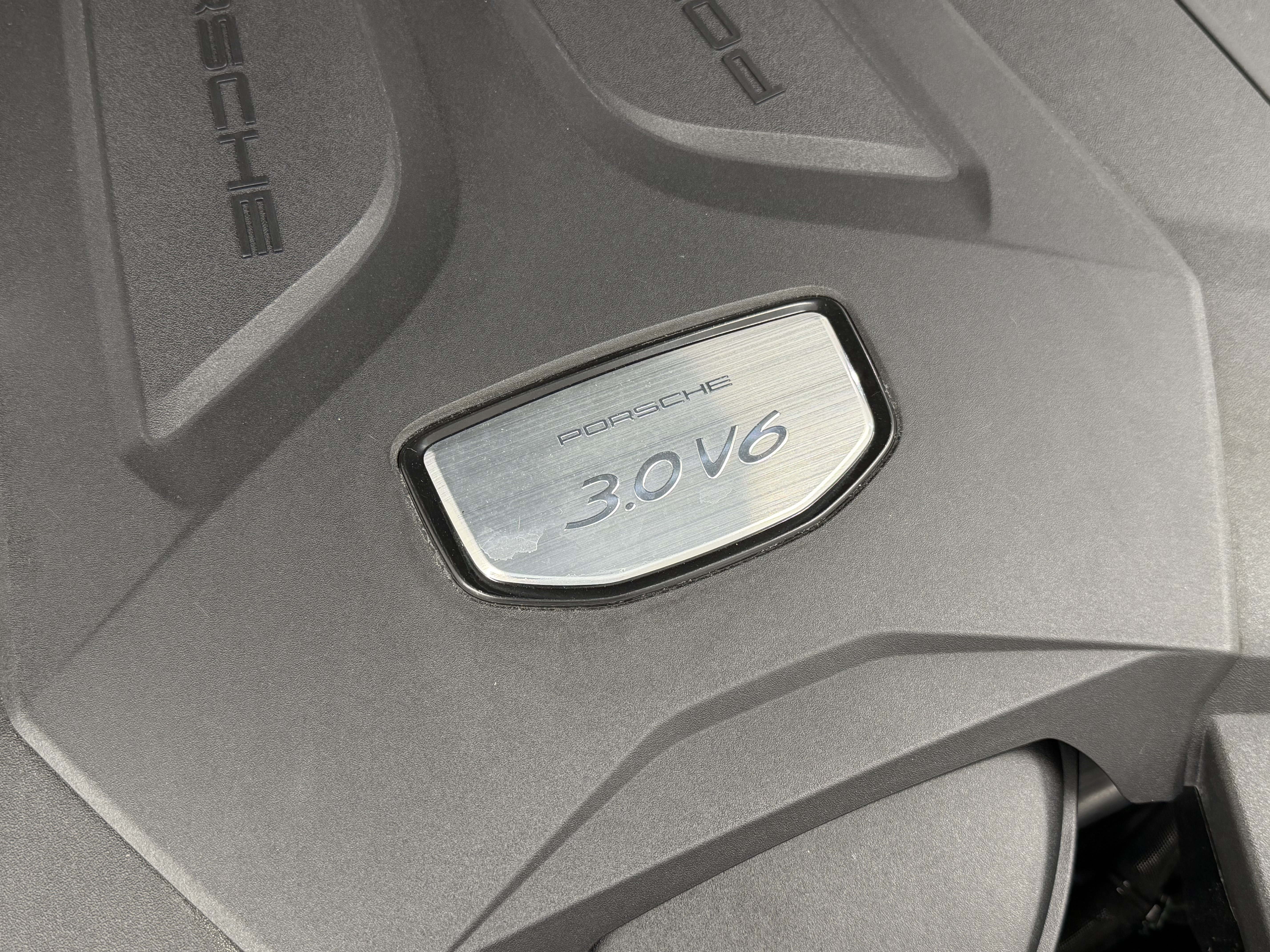 Certified 2023 Porsche Cayenne AWD/4WD image 62