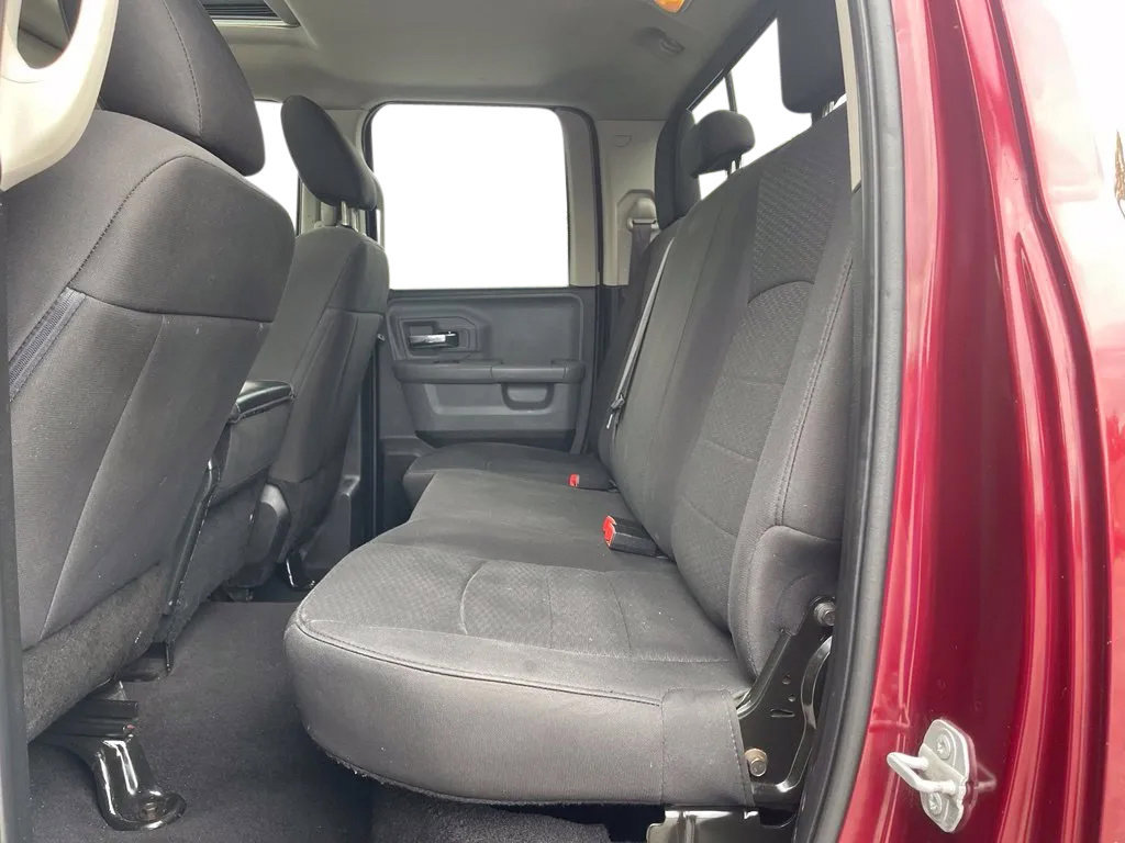 Used 2019 RAM 1500 Warlock AWD/4WD image 16
