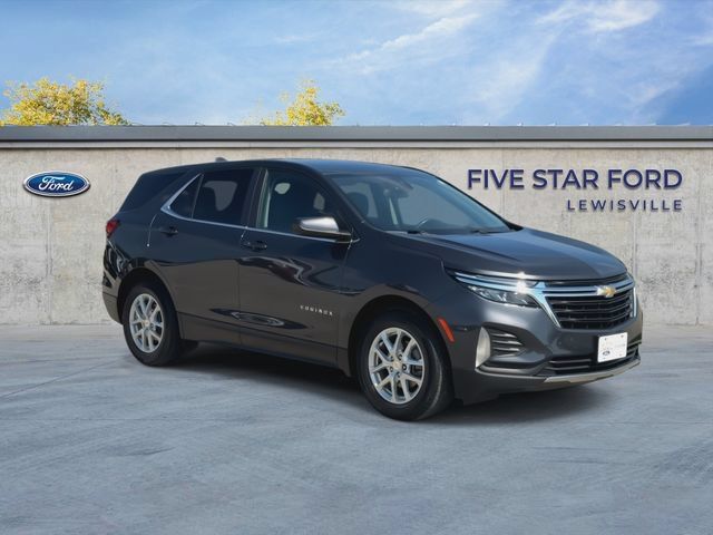 Used 2022 Chevrolet Equinox LT FWD image 2
