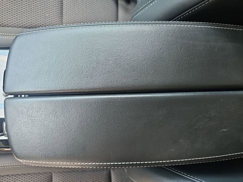 Certified 2022 Buick Envision Preferred FWD image 27