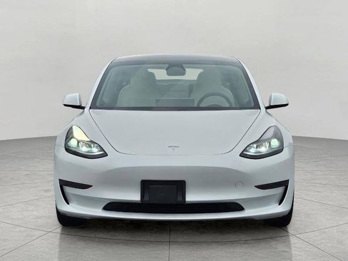 Used 2023 Tesla Model 3 Standard Range image 5
