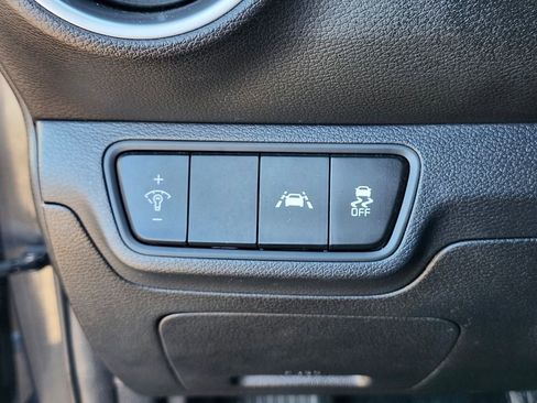 Used 2019 Kia Forte LXS image 23