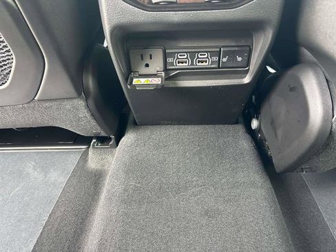 New 2025 Jeep Grand Cherokee Limited image 8