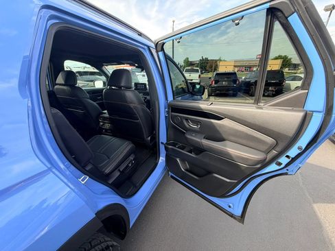 Used 2024 Honda Pilot TrailSport image 23