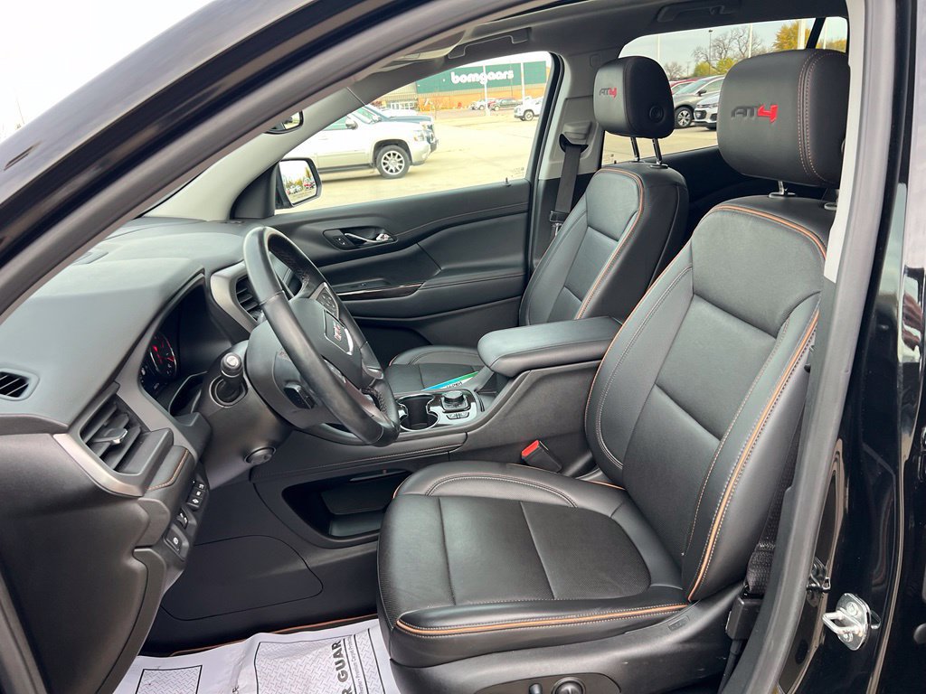 Used 2023 GMC Acadia AT4 w/ Technology Package AWD/4WD image 19