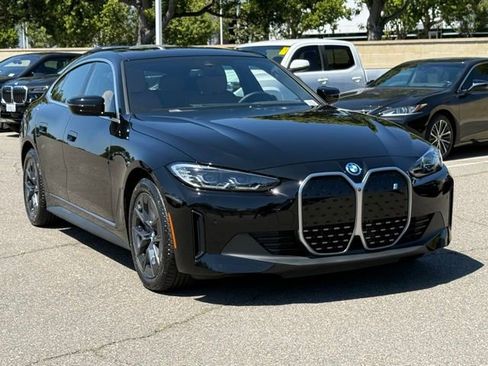 Certified 2023 BMW i4 eDrive35 w/ Premium Package RWD image 5