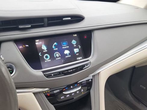 Used 2019 Cadillac XT5 Luxury AWD/4WD image 21