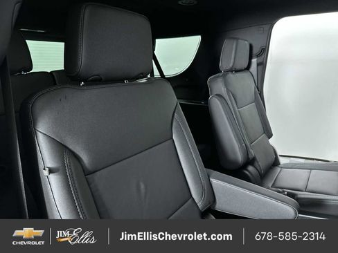 New 2026 Chevrolet Suburban LT w/ Comfort Package image 54