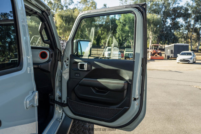 Used 2023 Jeep Gladiator Mojave w/ LED Lighting Group AWD/4WD image 56