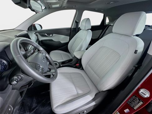 Certified 2023 Hyundai Kona SEL w/ Convenience Package AWD/4WD image 11