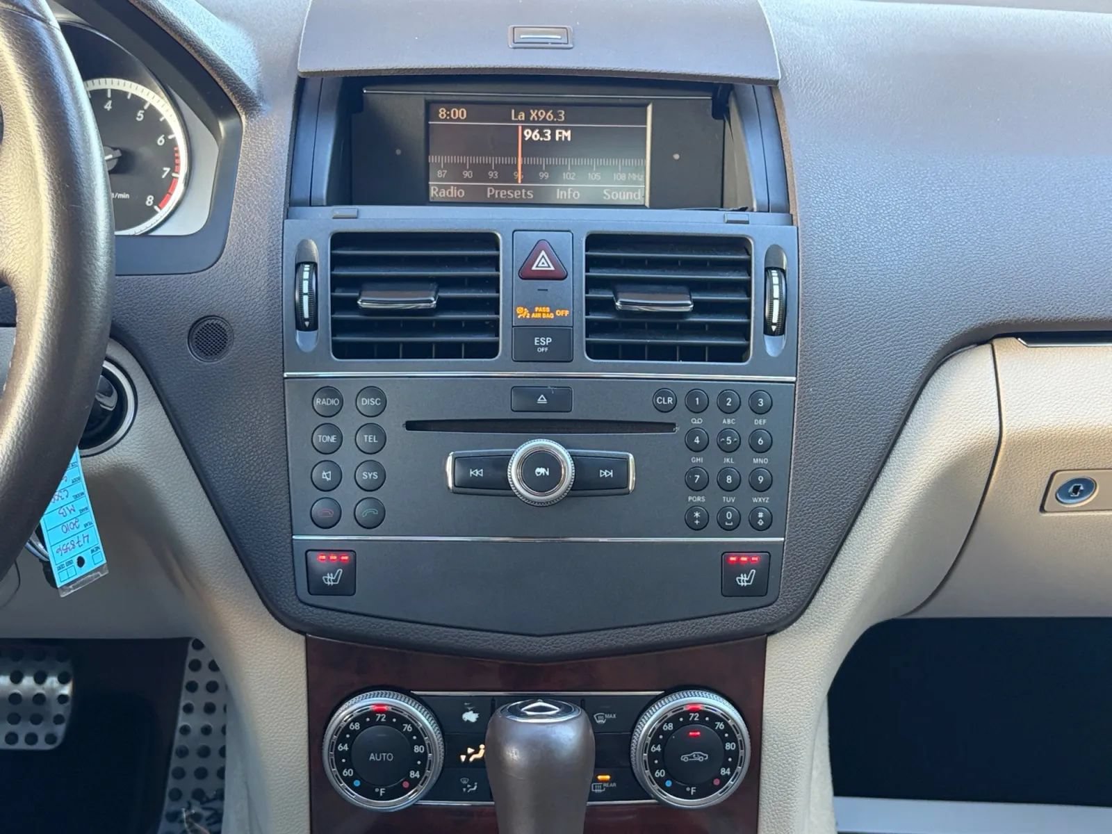 Used 2010 Mercedes-Benz C 300 Sedan image 23