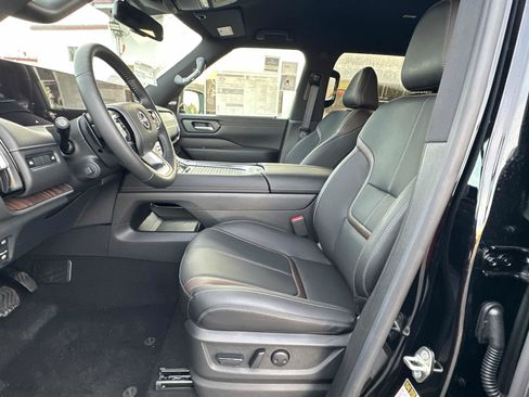 New 2026 Nissan Armada SL w/ Captain's Chari Seat Package image 27
