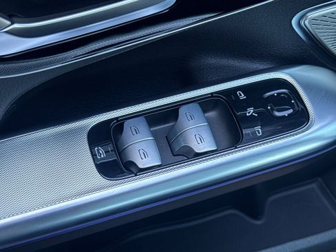 Certified 2023 Mercedes-Benz EQE 500 4MATIC Sedan image 14