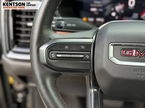 Used 2024 GMC Canyon AT4 w/ AT4 Premium Package AWD/4WD image 16