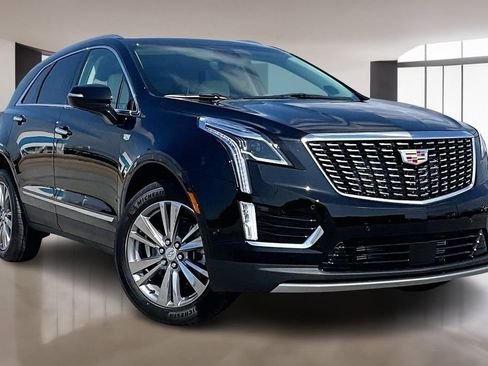 New 2026 Cadillac XT5 Premium Luxury w/ Driver Assist Package FWD image 2