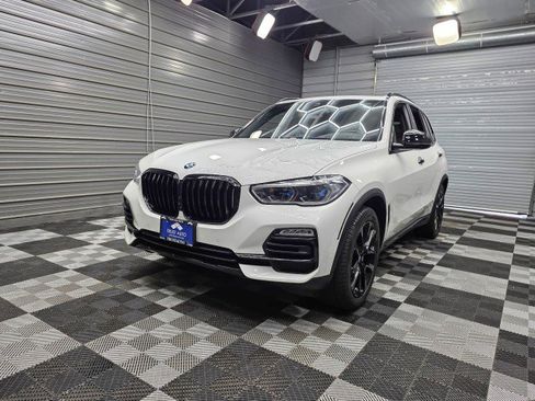 Used 2019 BMW X5 xDrive40i w/ Luxury Seating Package AWD/4WD image 49