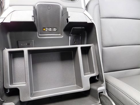 New 2026 GMC Sierra 1500 SLT w/ SLT Premium Package image 38