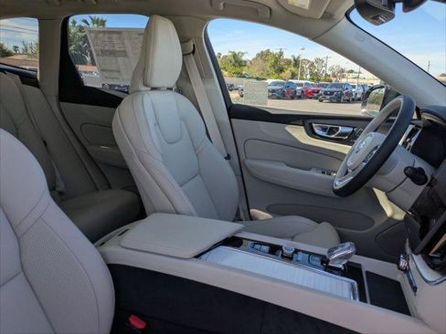 New 2026 Volvo XC60 T8 Ultra w/ Protection Package Premier image 14