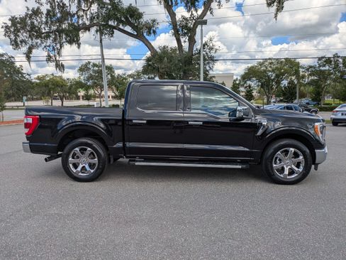 Used 2023 Ford F150 Lariat RWD image 3