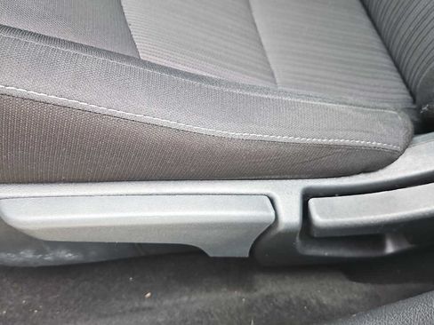 Used 2023 Nissan Sentra SV FWD image 14